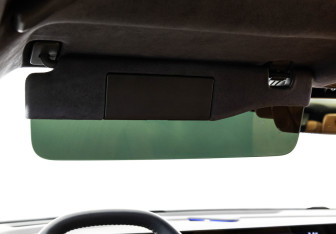 Подержанный автомобиль Voyah Passion 2023 года (27 фото)