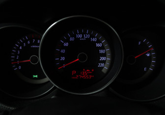 Подержанный автомобиль Kia Cerato Sedan 2011 года (12 фото)