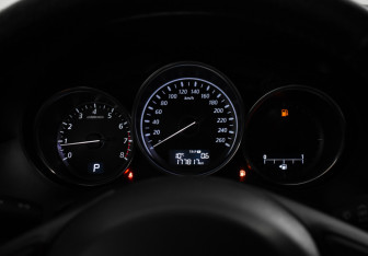 Подержанный автомобиль Mazda CX-5 2013 года (18 фото)