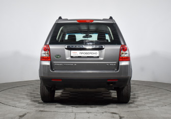 Подержанный автомобиль Land Rover Freelander 2007 года (6 фото)