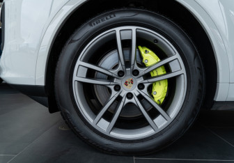 Новый Porsche Cayenne 2024 (9 фото)