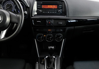 Подержанный автомобиль Mazda CX-5 2014 года (13 фото)