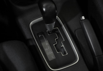 Подержанный автомобиль Mitsubishi Outlander 2013 года (14 фото)