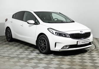 Подержанный автомобиль Kia Cerato Sedan 2018 года (3 фото)