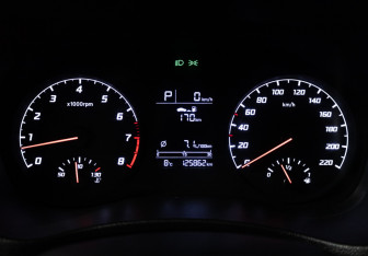 Подержанный автомобиль Hyundai Solaris Sedan 2021 года (12 фото)