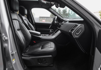 Подержанный автомобиль Land Rover Range Rover Sport 2021 года (29 фото)