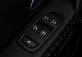 Подержанный автомобиль Renault Duster 2021 года (17 фото)