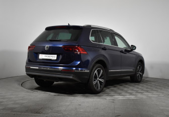 Подержанный автомобиль Volkswagen Tiguan 2017 года (5 фото)