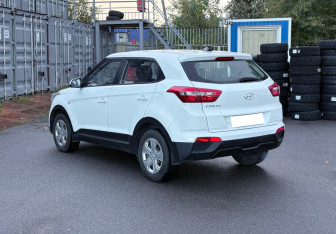 Подержанный автомобиль Hyundai Creta 2018 года (3 фото)