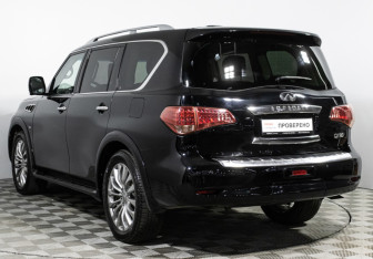 Подержанный автомобиль Infiniti QX80 2017 года (7 фото)