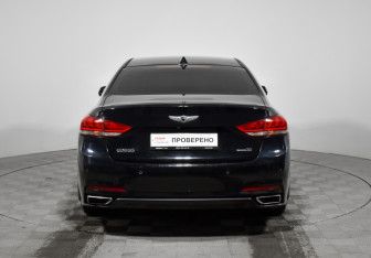 Подержанный автомобиль Hyundai Genesis 2015 года (6 фото)