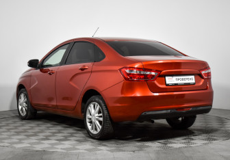 Подержанный автомобиль LADA (ВАЗ) Vesta Sedan 2018 года (7 фото)