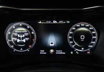 Подержанный автомобиль Geely Tugella 2023 года (12 фото)