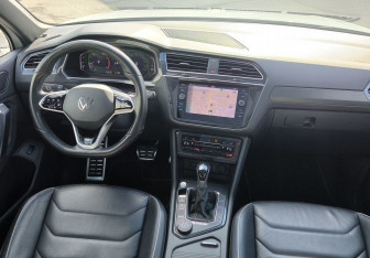 Подержанный автомобиль Volkswagen Tiguan 2021 года (22 фото)