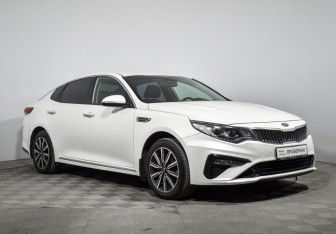 Подержанный автомобиль Kia Optima Sedan 2018 года (3 фото)