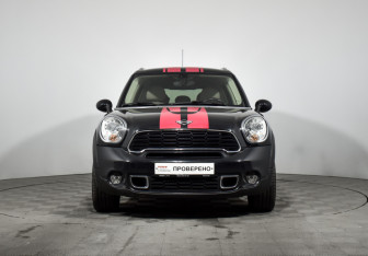 Подержанный автомобиль MINI Countryman 2013 года (2 фото)