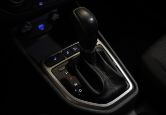 Подержанный автомобиль Hyundai Creta 2021 года (15 фото)