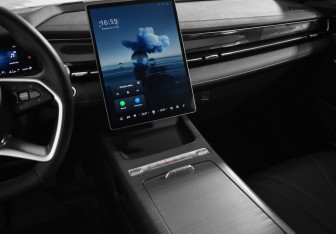 Подержанный автомобиль Geely Preface 2024 года (20 фото)