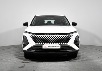 Подержанный автомобиль Omoda C5 2024 года (2 фото)