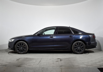 Подержанный автомобиль Audi A6 Sedan 2014 года (8 фото)