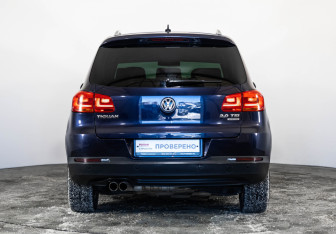Подержанный автомобиль Volkswagen Tiguan 2012 года (6 фото)