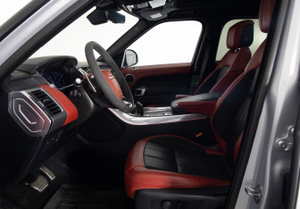 Подержанный автомобиль Land Rover Range Rover Sport 2021 года (28 фото)