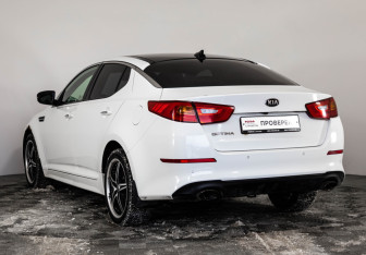 Подержанный автомобиль Kia Optima Sedan 2014 года (7 фото)