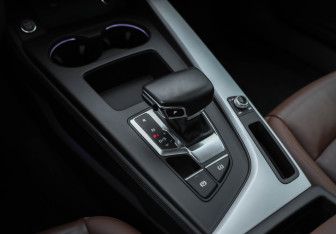 Подержанный автомобиль Audi A5 Liftback 2021 года (20 фото)