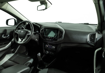 Подержанный автомобиль LADA (ВАЗ) XRAY 2021 года (9 фото)