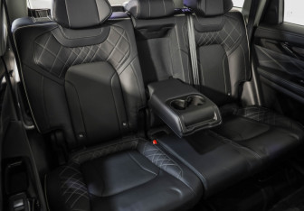 Подержанный автомобиль Exeed VX 2023 года (32 фото)