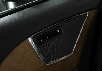 Подержанный автомобиль Volvo XC90 2017 года (25 фото)