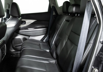 Подержанный автомобиль Nissan Murano Suv 2017 года (10 фото)