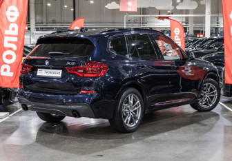 Подержанный автомобиль BMW X3 2018 года (7 фото)