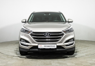 Подержанный автомобиль Hyundai Tucson 2017 года (2 фото)