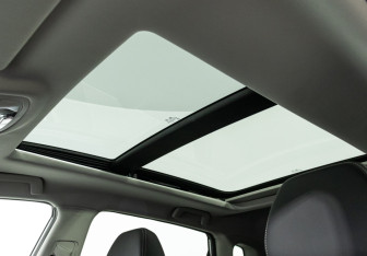 Подержанный автомобиль Exeed LX 2022 года (15 фото)