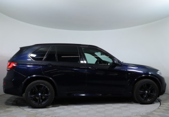 Подержанный автомобиль BMW X5 2017 года (4 фото)