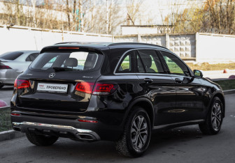 Подержанный автомобиль Mercedes-Benz GLC Coupe 2020 года (5 фото)