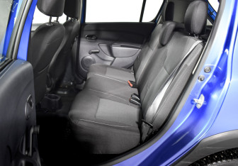 Подержанный автомобиль Renault Sandero 2020 года (11 фото)