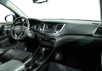 Подержанный автомобиль Hyundai Tucson 2017 года (9 фото)