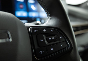 Подержанный автомобиль Exeed LX 2024 года (19 фото)