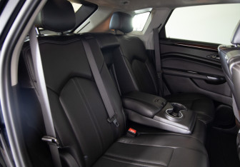 Подержанный автомобиль Cadillac SRX 2013 года (13 фото)
