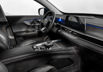 Подержанный автомобиль Chery Tiggo 8 Pro Max 2023 года (17 фото)