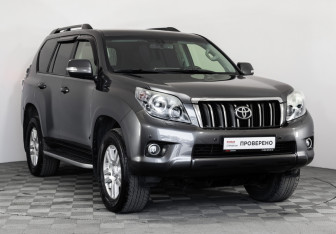Подержанный автомобиль Toyota Land Cruiser Prado 2013 года (4 фото)