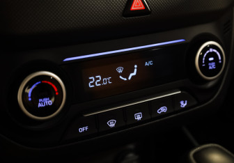 Подержанный автомобиль Hyundai Creta 2018 года (15 фото)