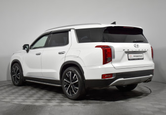 Подержанный автомобиль Hyundai Palisade 2019 года (7 фото)