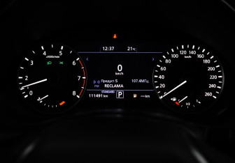 Подержанный автомобиль Infiniti QX50 2019 года (20 фото)