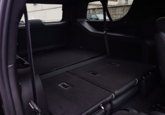 Подержанный автомобиль Cadillac Escalade Suv 2021 года (32 фото)