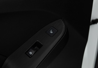 Подержанный автомобиль Haval Jolion 2023 года (19 фото)