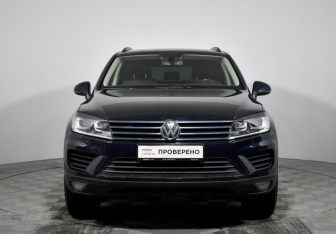 Подержанный автомобиль Volkswagen Touareg 2016 года (2 фото)