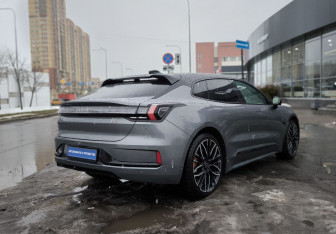 Подержанный автомобиль Zeekr 001 2023 года (4 фото)